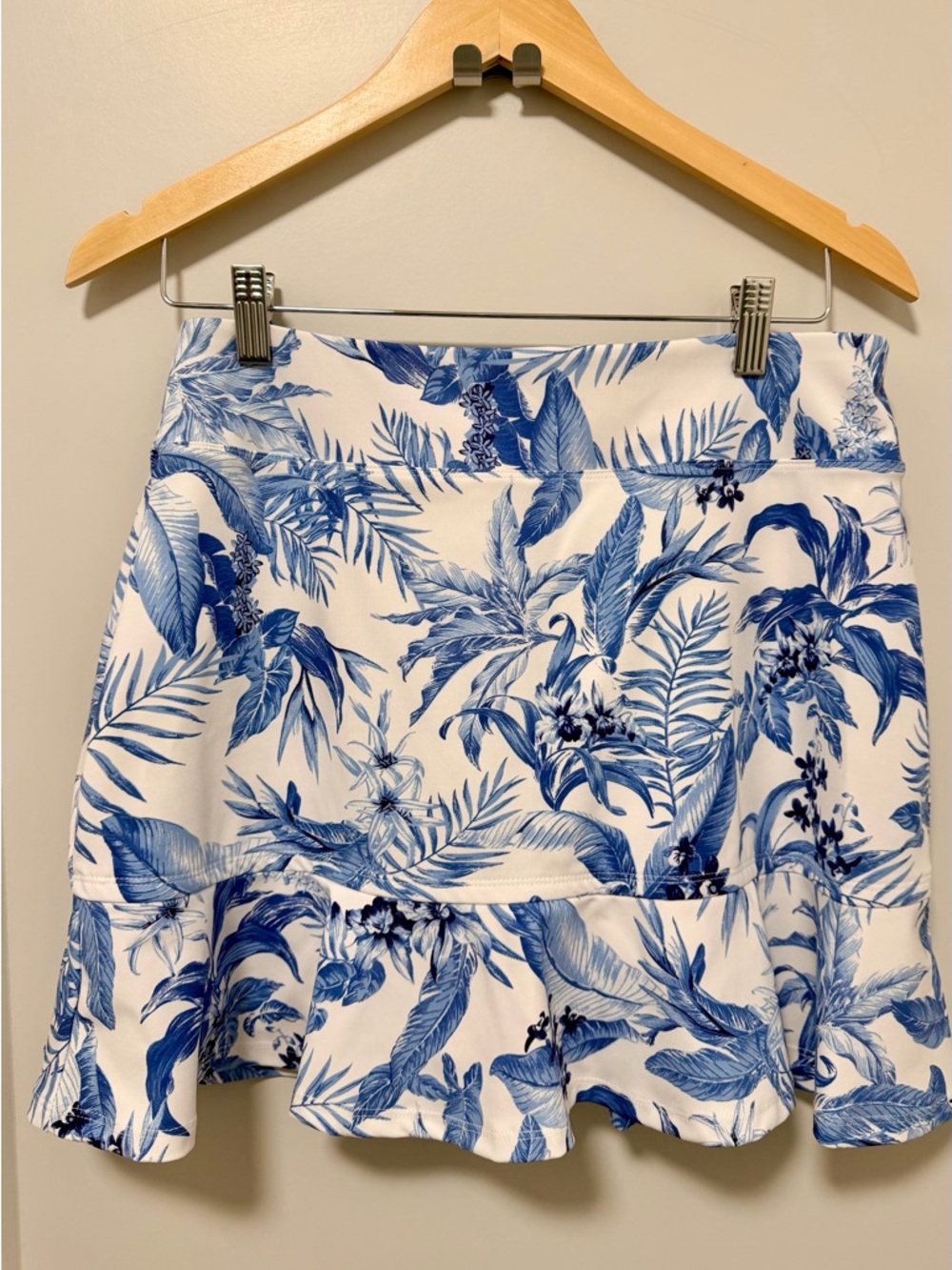 Tommy Bahama Golf Blue Tropical Print Ruffle Skort Size Medium